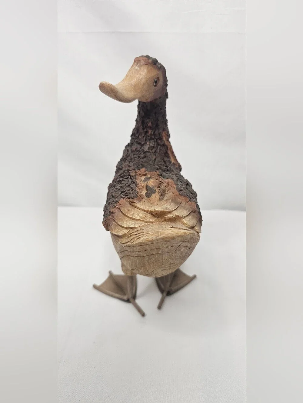 Rustic Faux Wood Resin Duck Figurine Metal Feet Bark Texture Cabin Decor 8